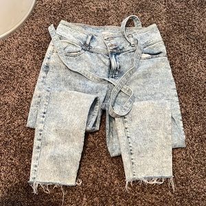 Jeans high rise/mom jean